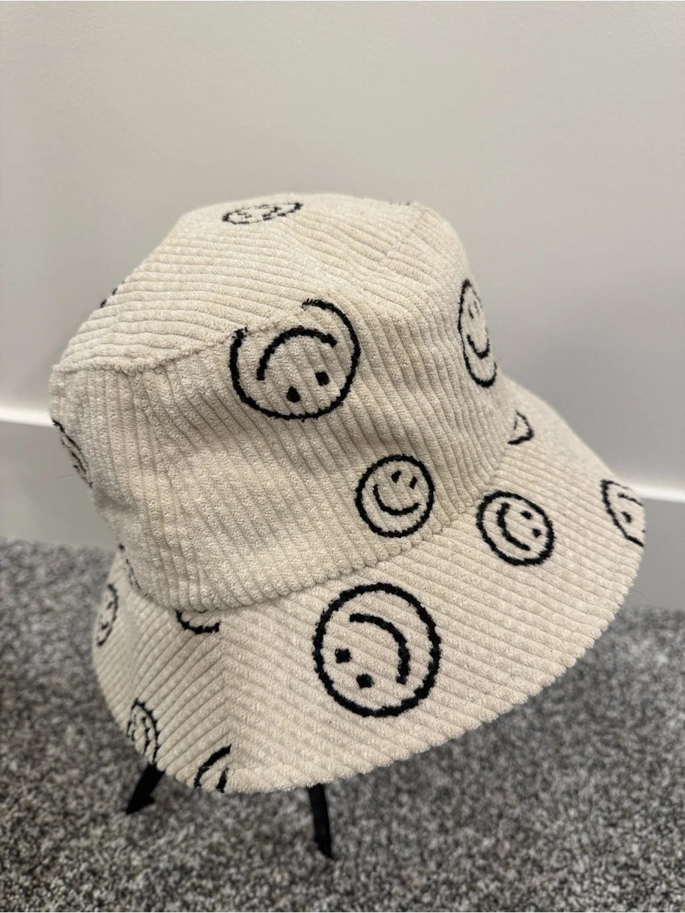 David and Young Cream Corduroy Bucket Hat Black Smileys